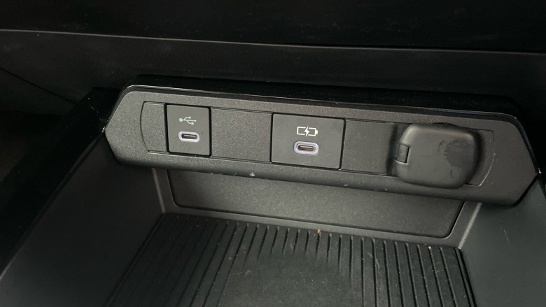 Toyota Prius 2.0 PHEV Design 5dr CVT Hatchback